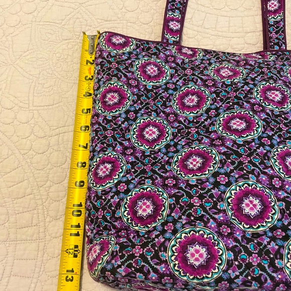 2 Vera Bradley Bags - Picture 9 of 16